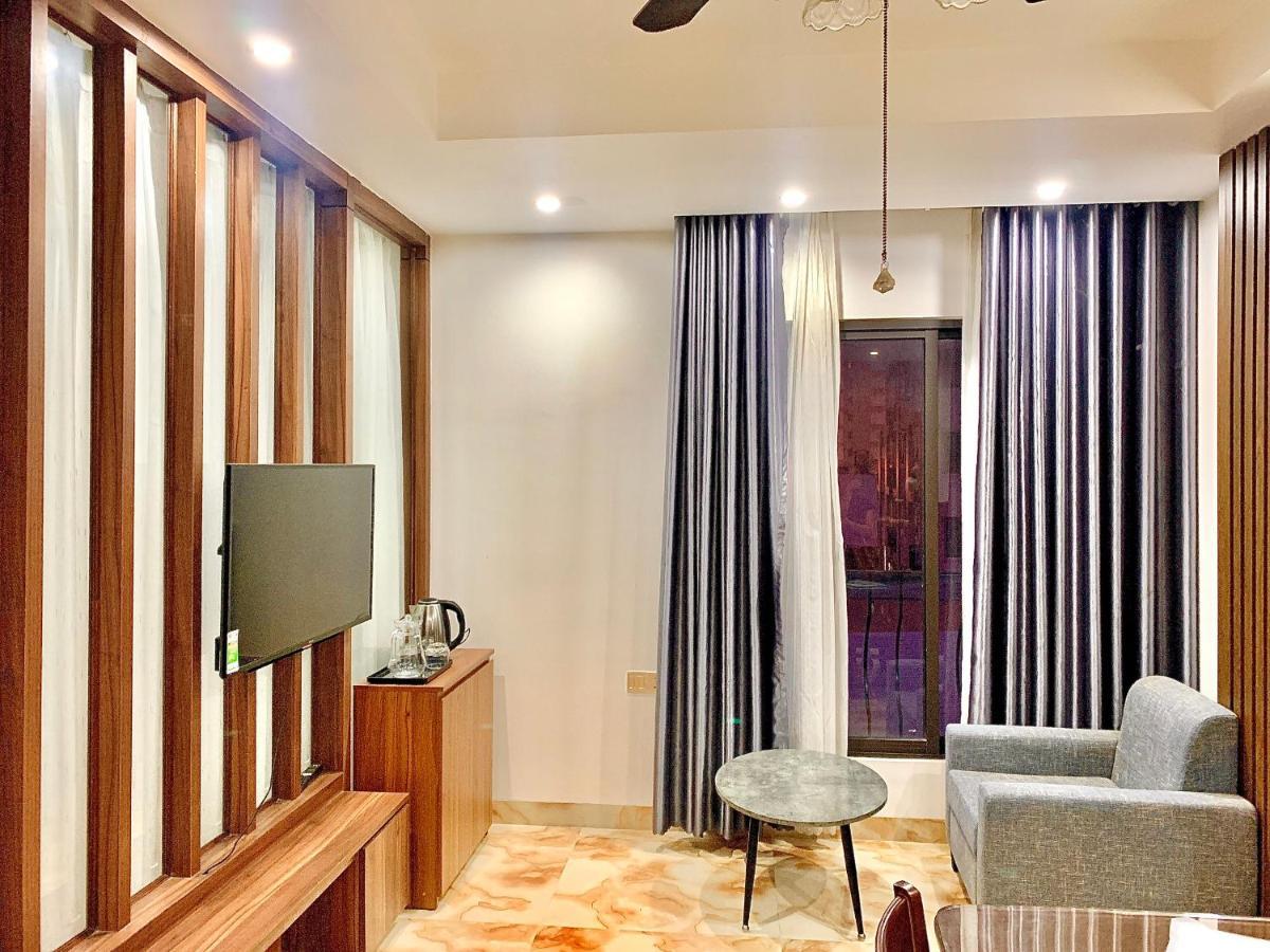 Royal Hotel & Apartment 다낭 외부 사진